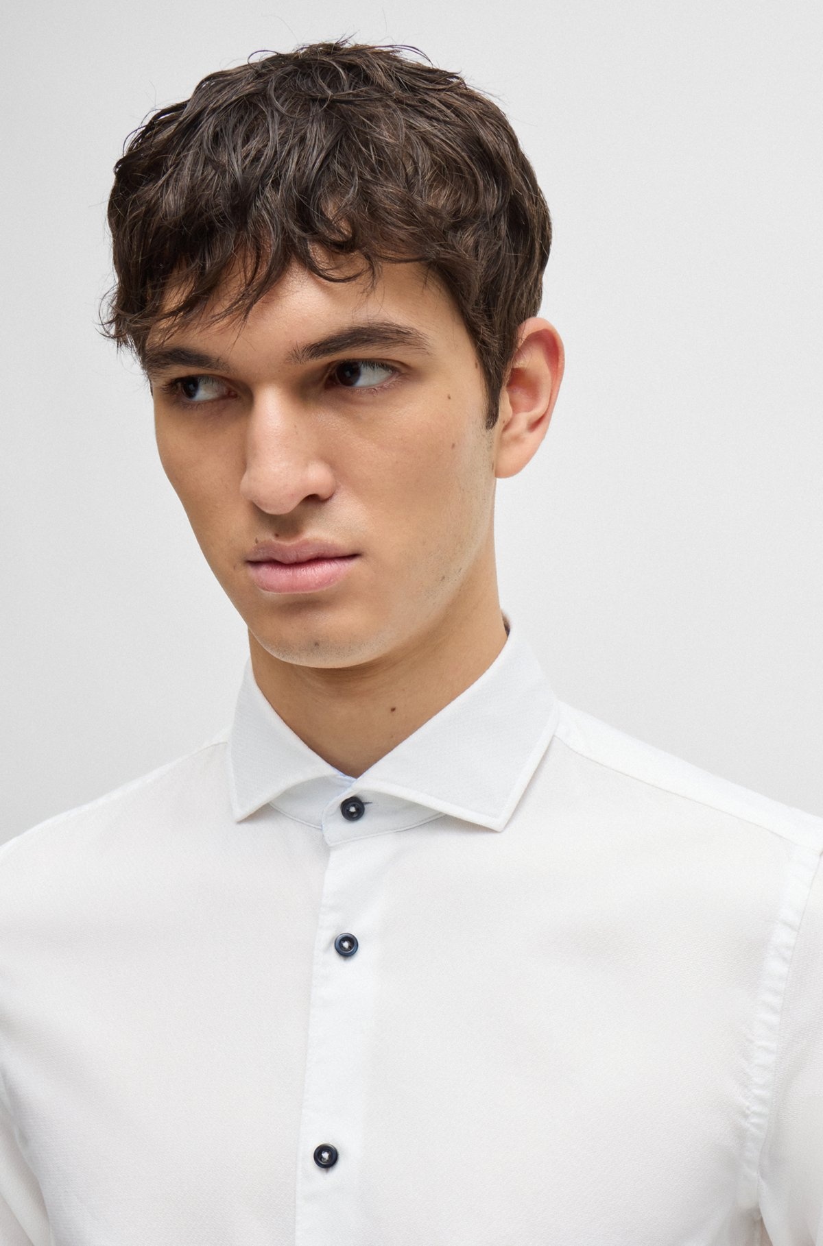 CASUAL-FIT SHIRT IN STRUCTURED COTTON WITH SPREAD COLLAR - 3