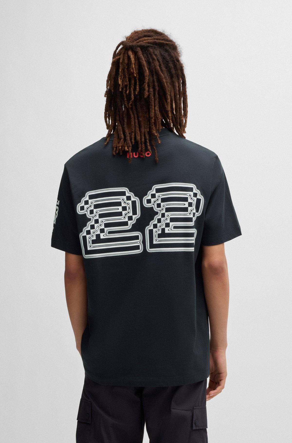 HUGO X VCARB FANWEAR T-SHIRT WITH YUKI TSUNODA GRAPHICS - 5