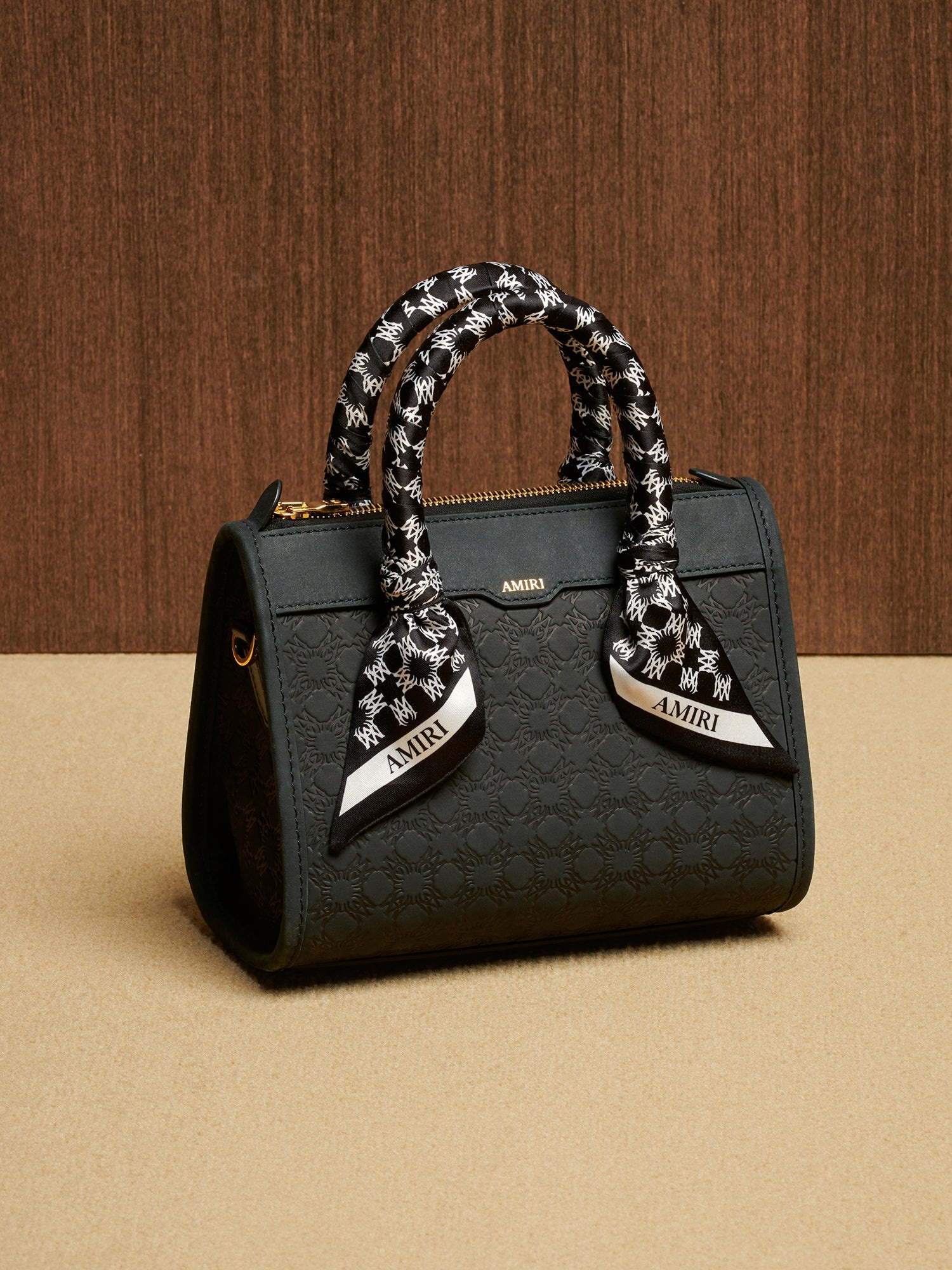 【AMIRI】WOMEN'S MA QUAD MICRO TRIANGLE ハンドバッグ WOMEN - WOMEN'S MA QUAD MICRO TRIANGLE BAG - Black | AMIRI