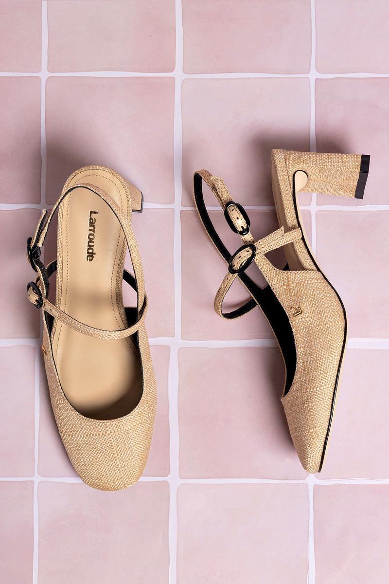 Larroudé Georgina Pump In Beige Raffia and Black Trimming outlook