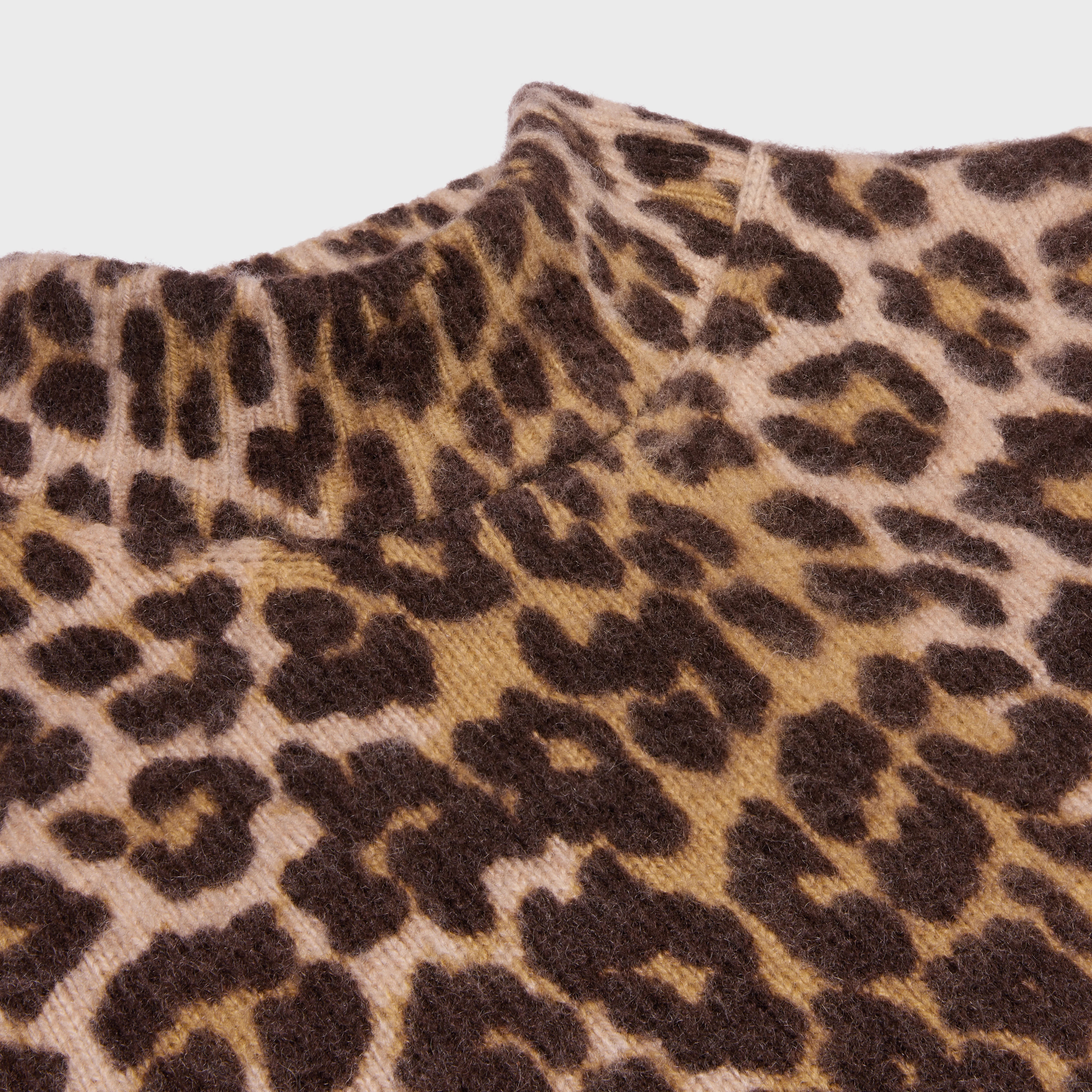 turtleneck sweater in leopard cashmere - 3