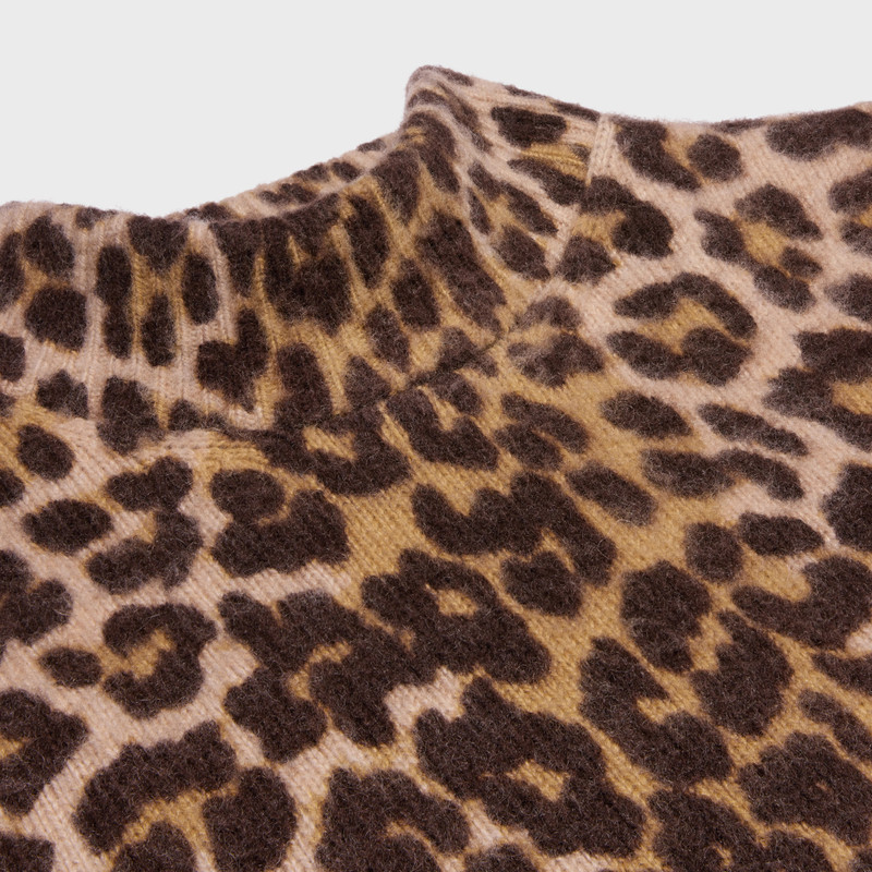 turtleneck sweater in leopard cashmere 3