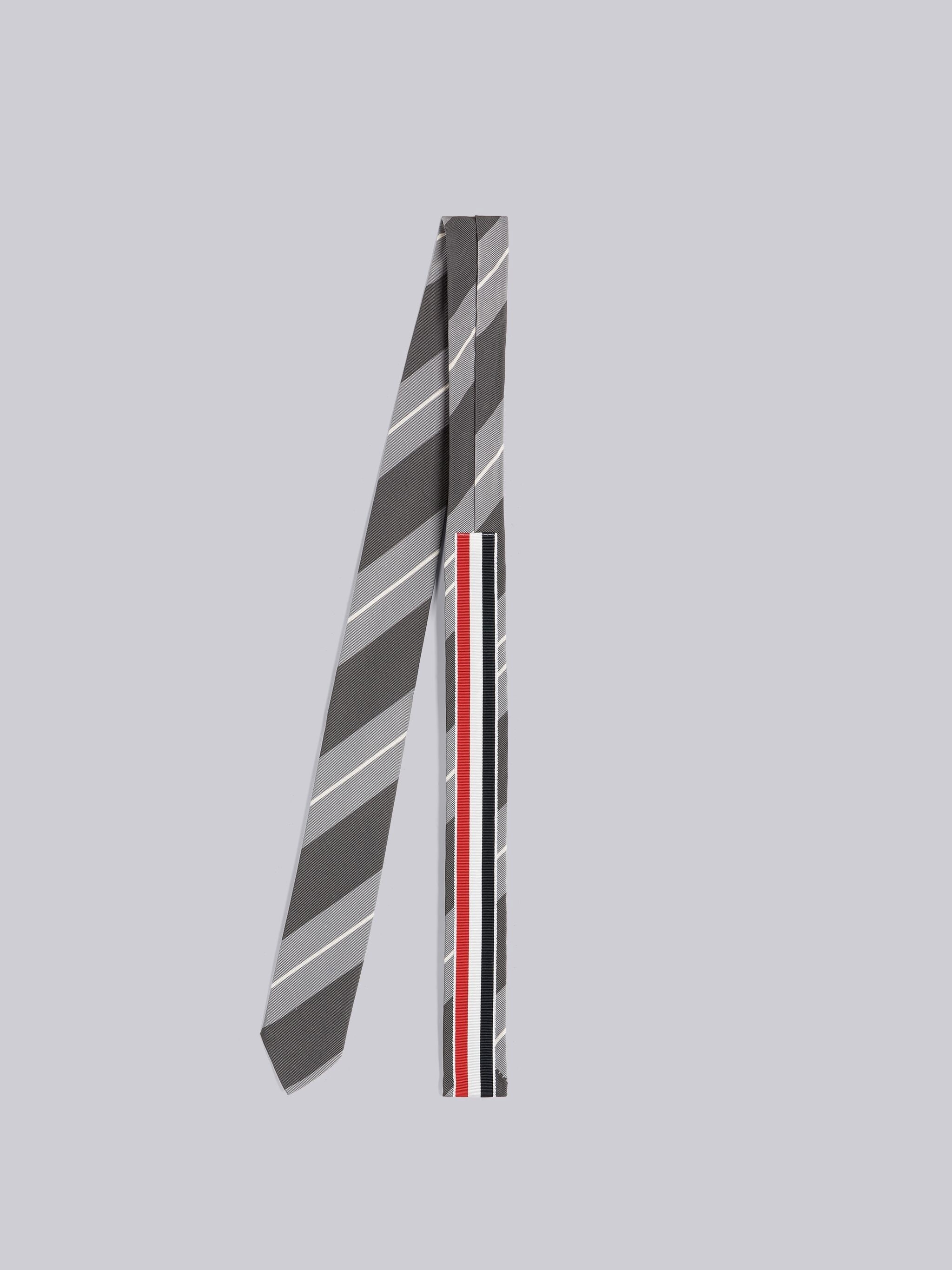 COTTON SILK STRIPE JACQUARD CLASSIC TIE - 3