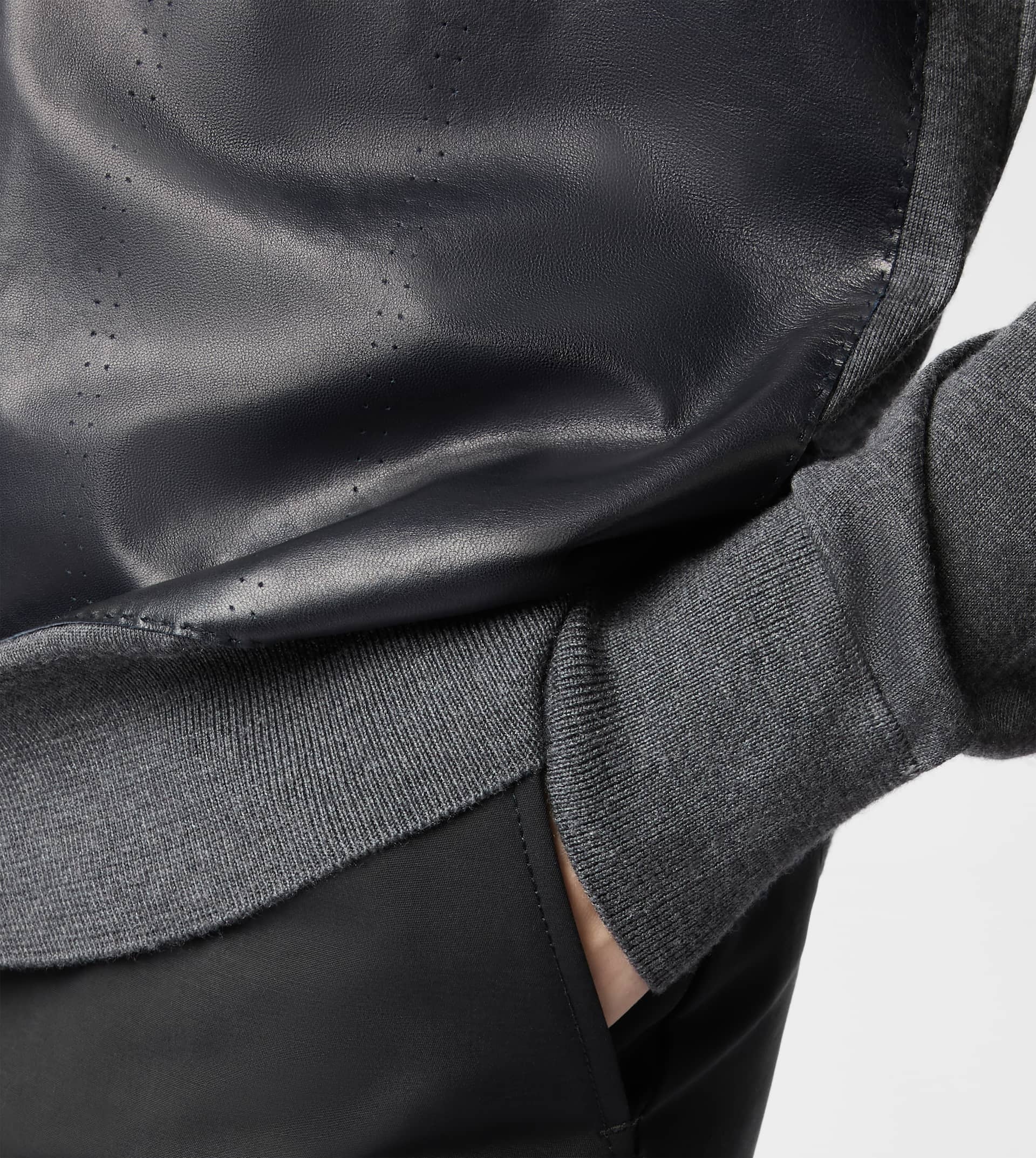 V-NECK PULLOVER WITH LEATHER INSERTS - GREY - 5