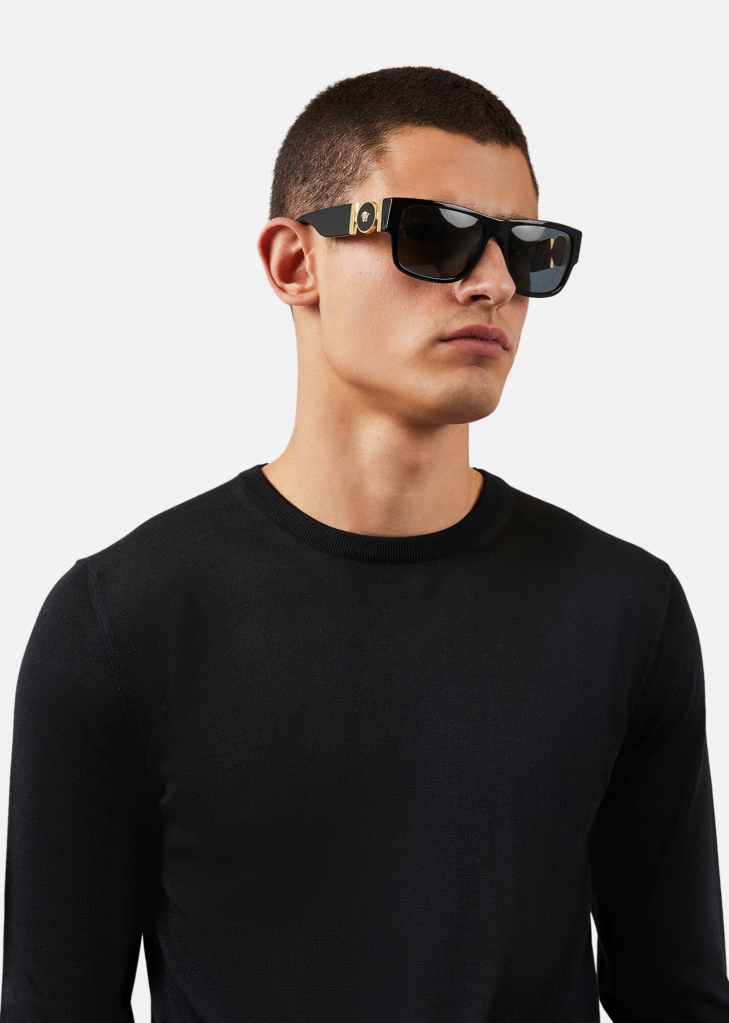 Squared Medusa Medallion Sunglasses - 4