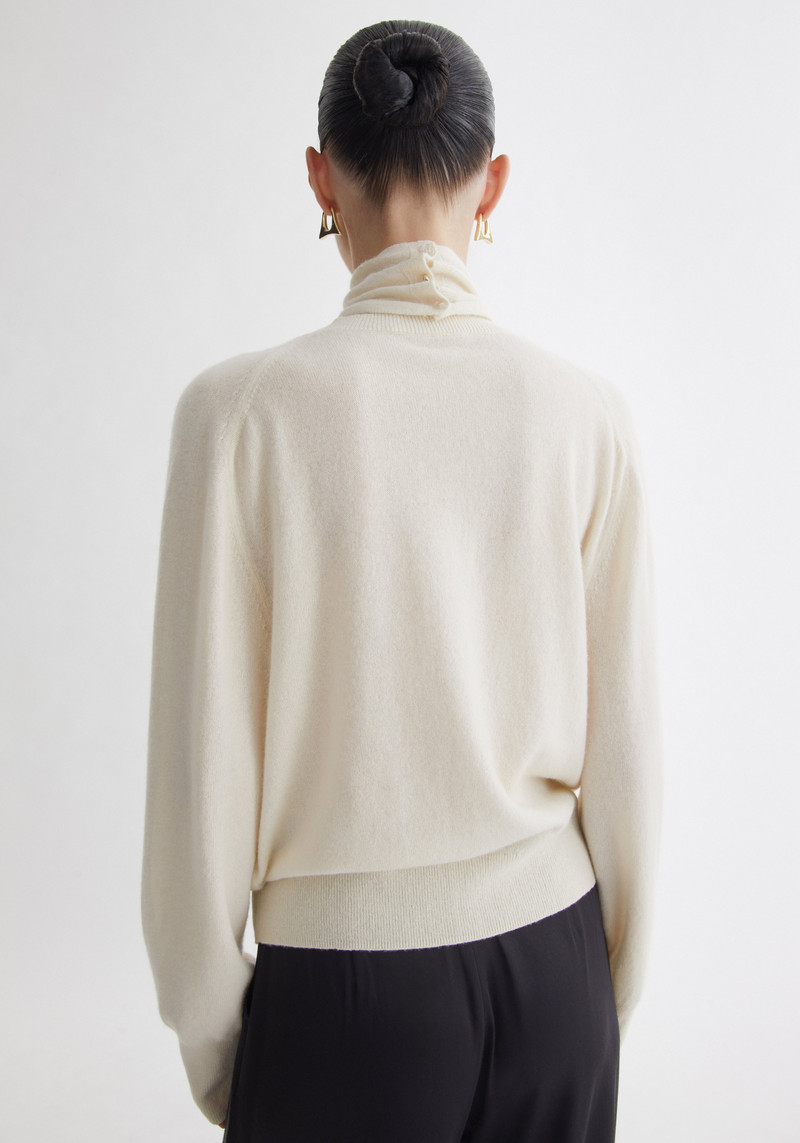 NEST Neck detail cashmere blend sweater 6