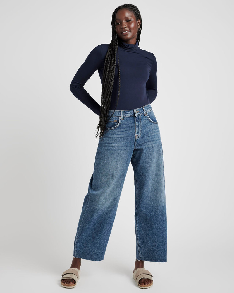 Splendid Bamboo Blend Long Sleeve Turtleneck outlook