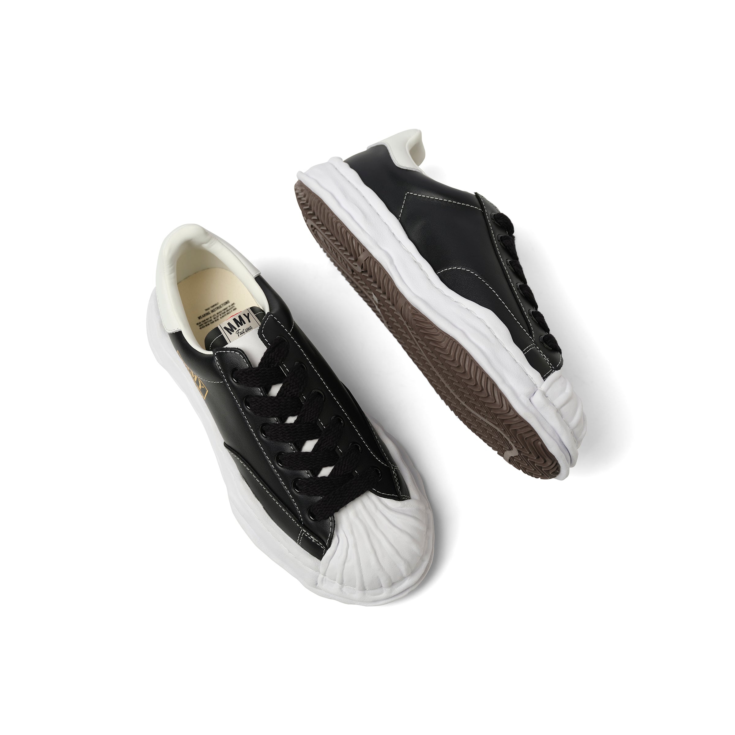 BLAKEY OG Leather Low Top Sneaker in Black - 4