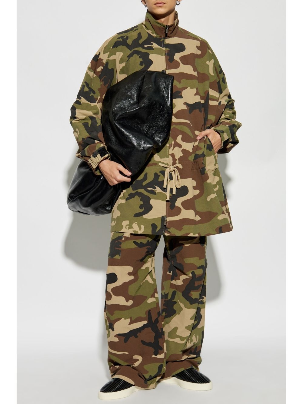 camouflage-print jacket - 2