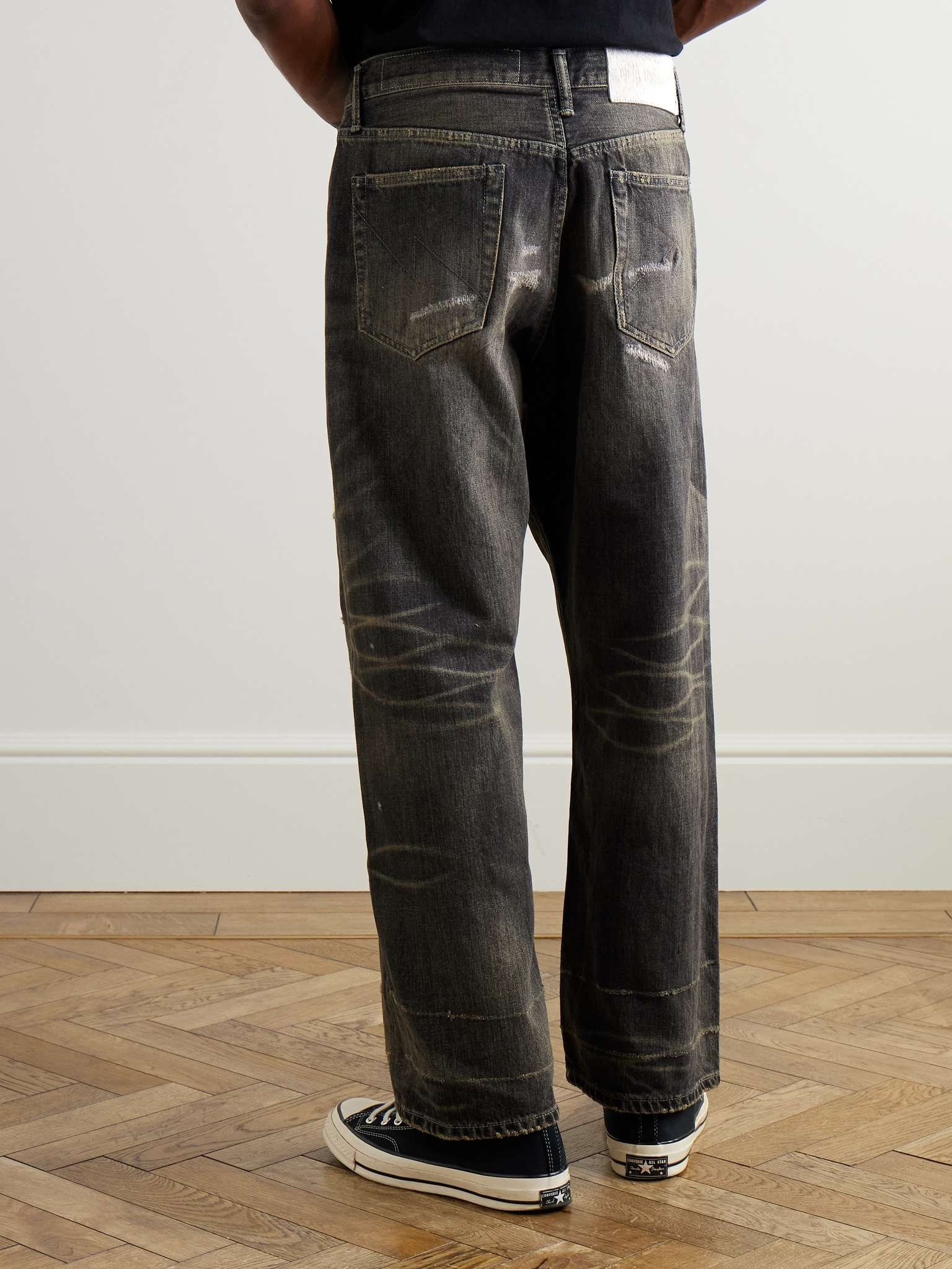 Wide-Leg Distressed Jeans - 5