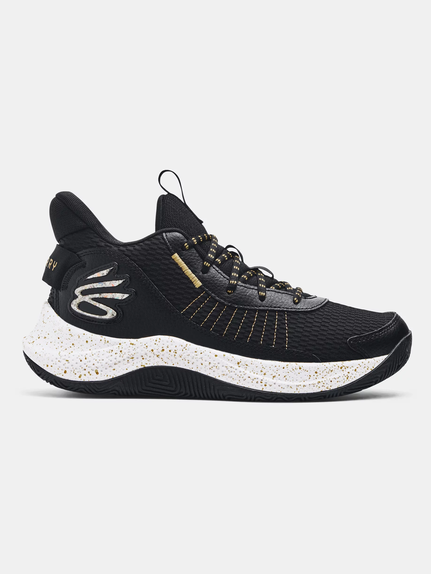 Curry 3Z7 - 1