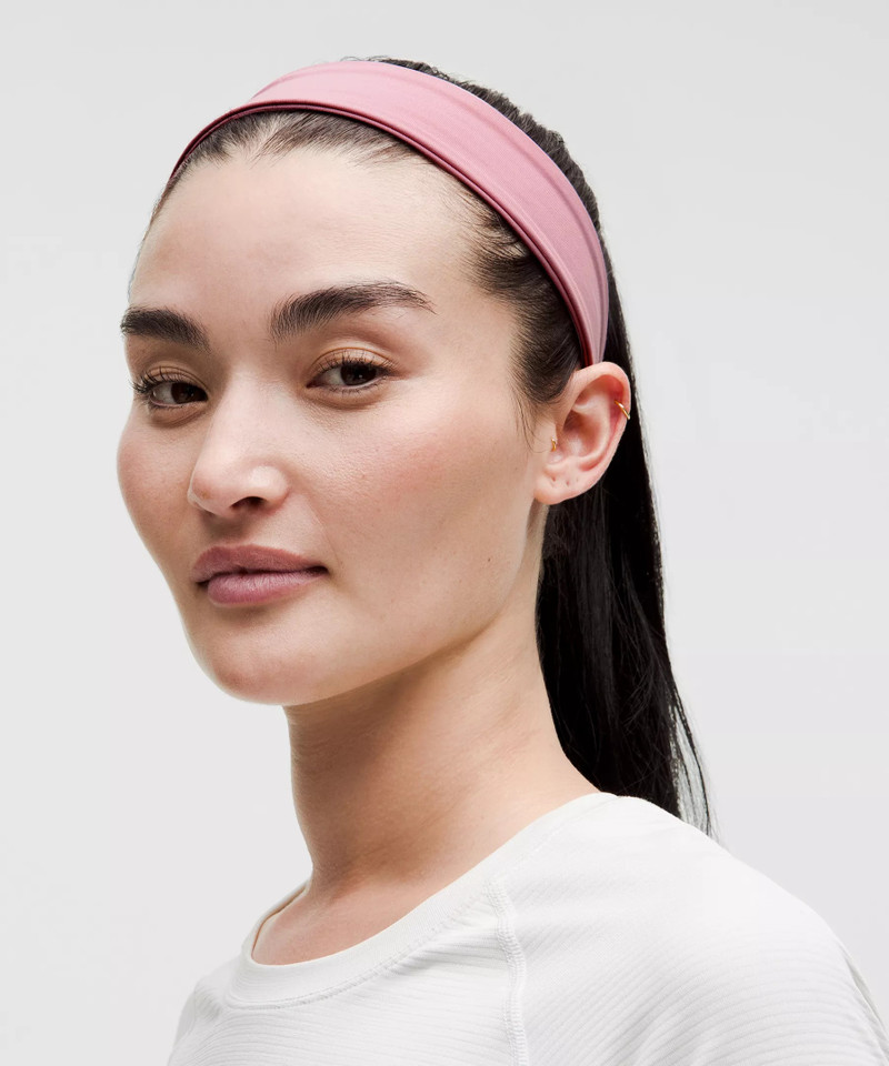 lululemon Women's Luxtreme Training Headband outlook