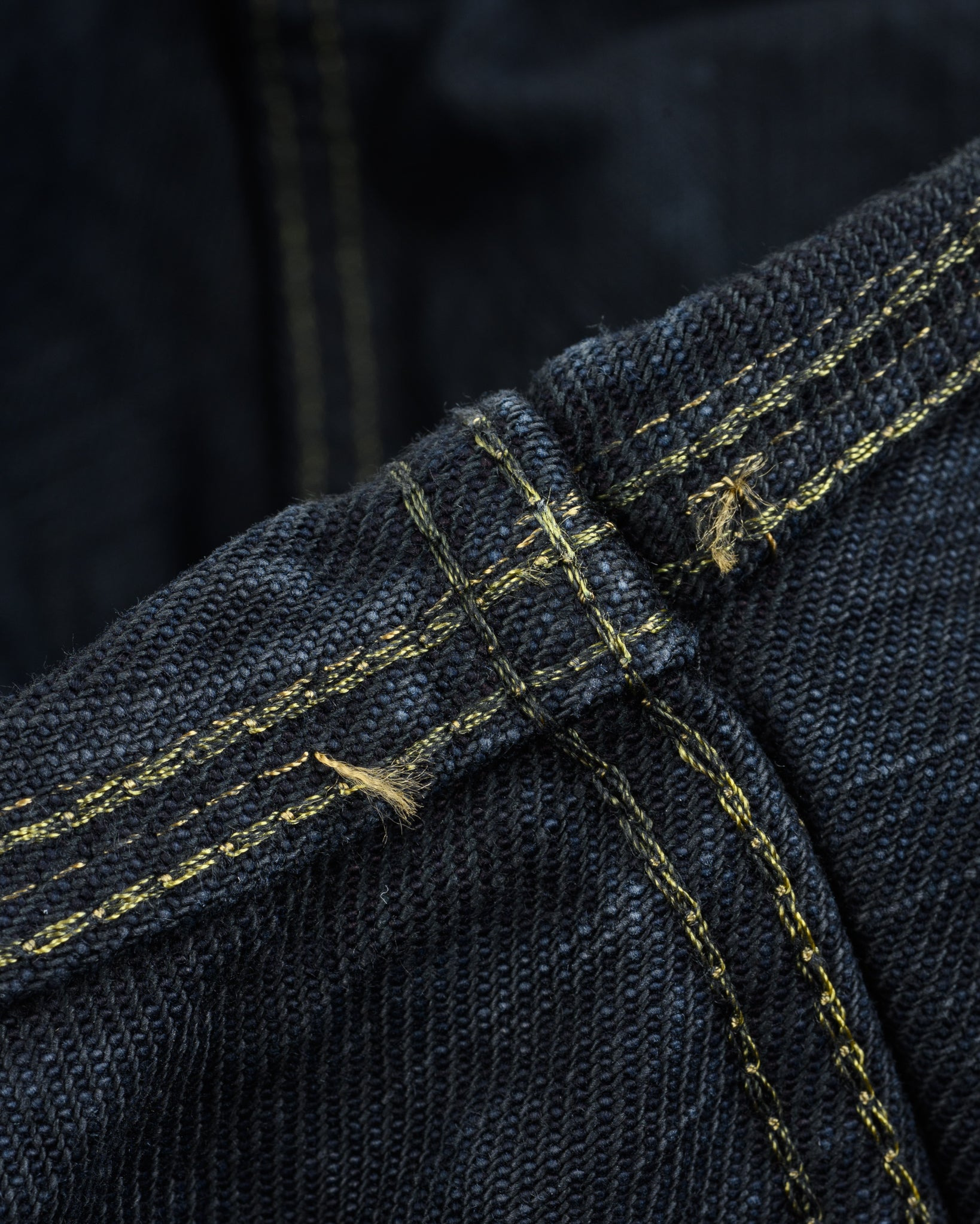 IH-526Lod 19oz Left-Hand Twill Selvedge Denim Type III Jacket -  Indigo Overdyed Black - 15
