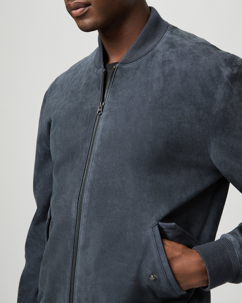 Chen Bomber 5