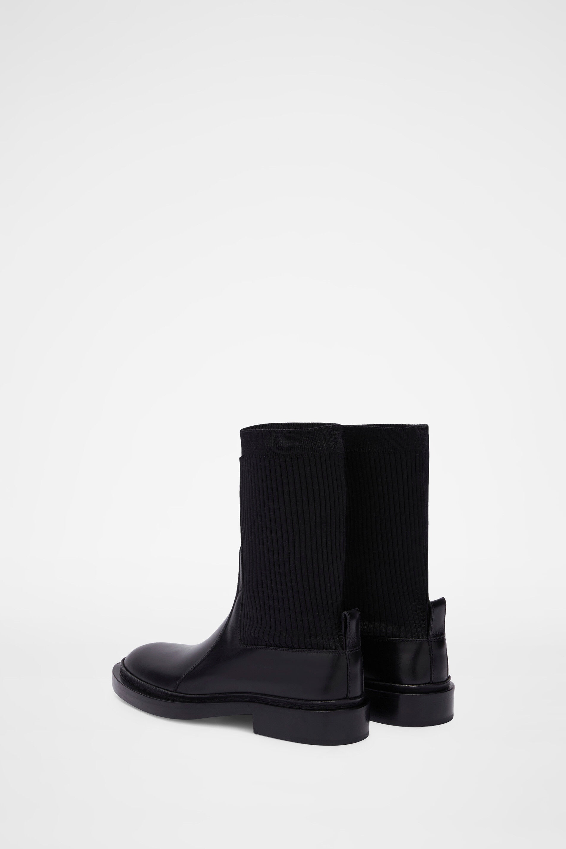 Chelsea Boots - 4