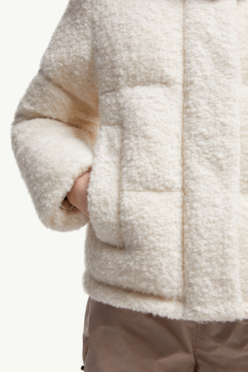 Virieu Bouclé Hooded Short Down Jacket 7