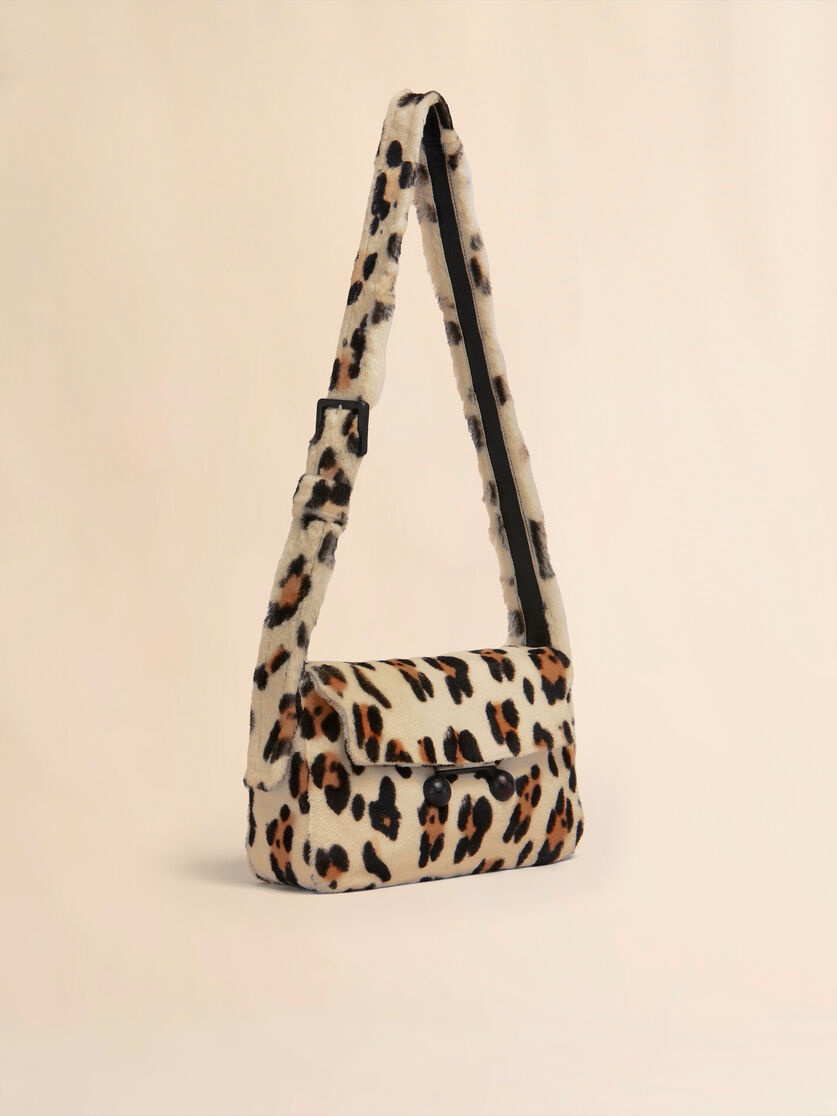 SHEARLING ANIMAL PRINT TRUNKAROO SOFT MEDIUM SHOULDER BAG - 5