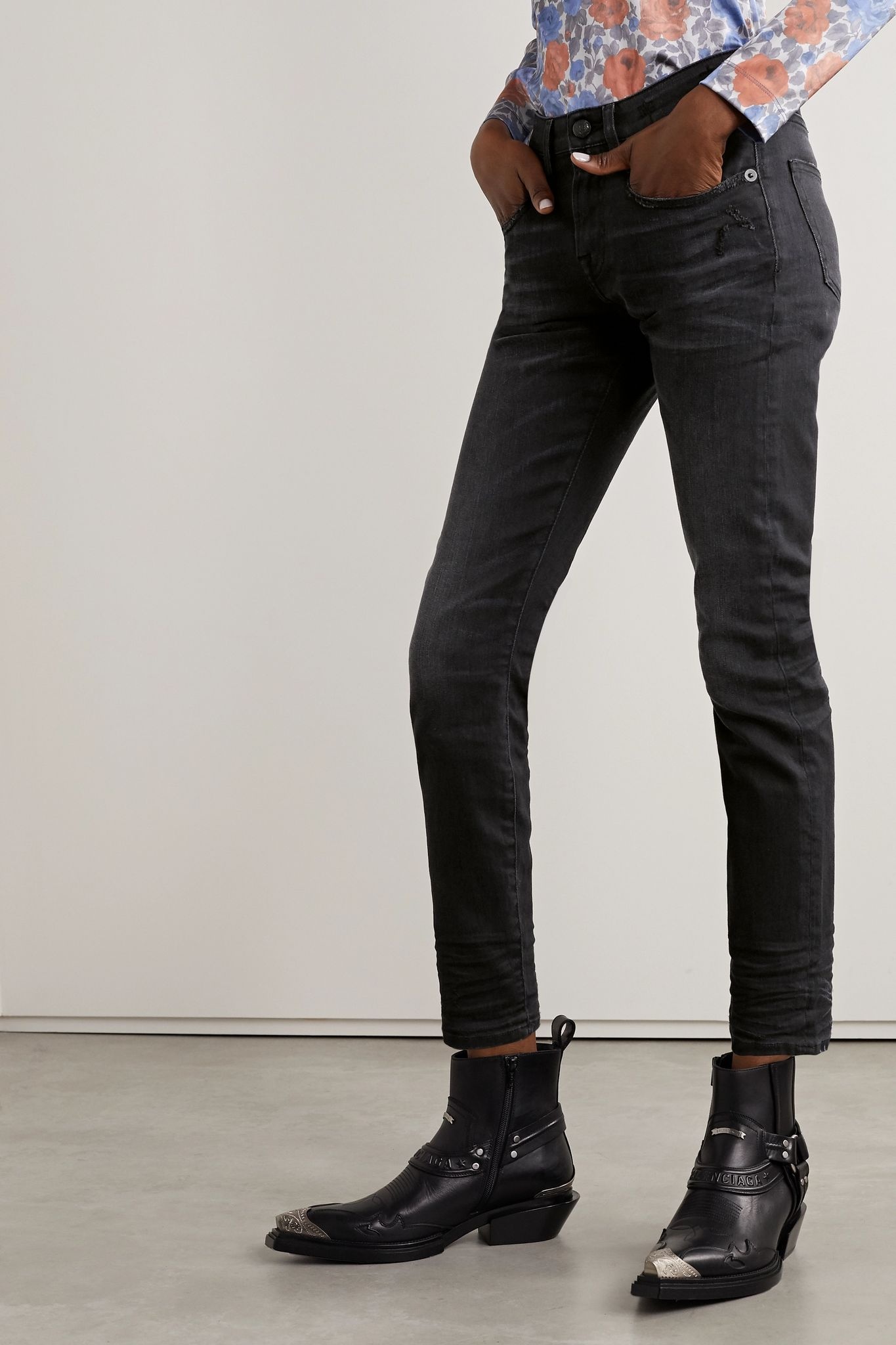 Distressed mid-rise skinny jeans - 3