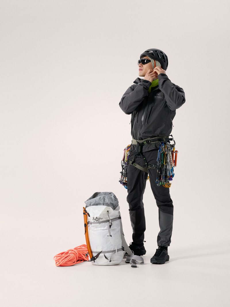 Arc'teryx Alpha Jacket outlook