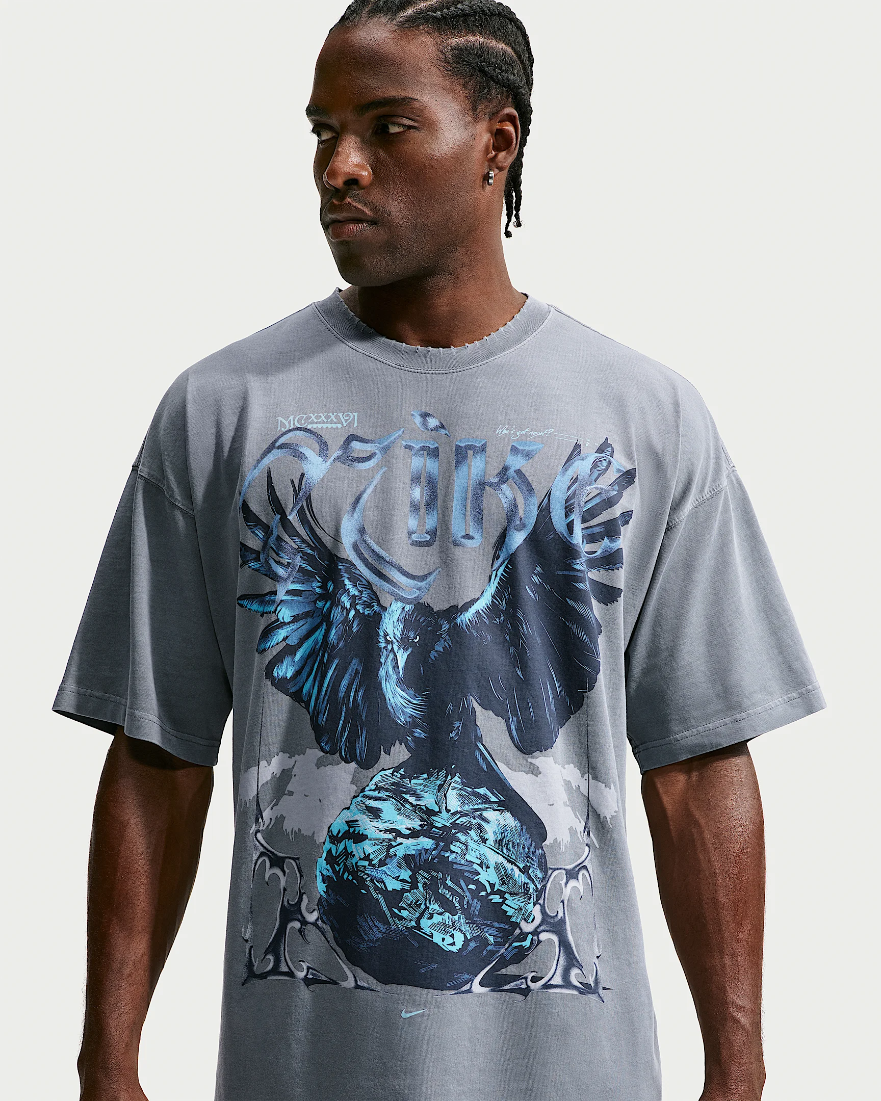 Nike Men's Basketball Oversized T-Shirt - 1