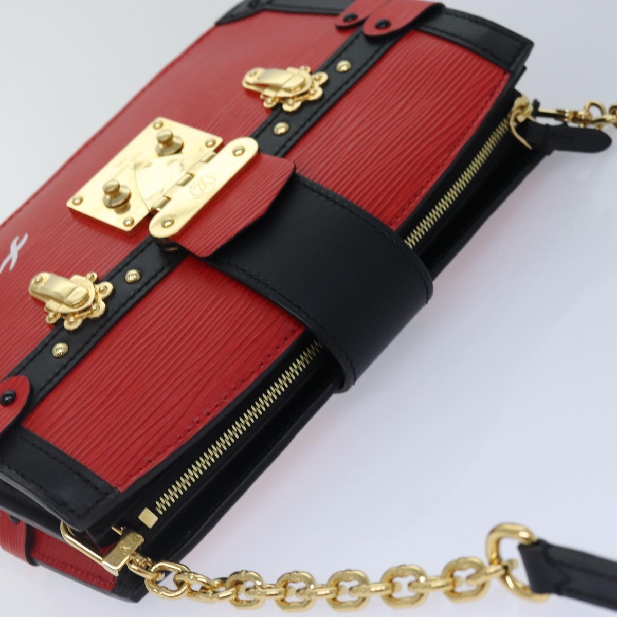 LOUIS VUITTON Epi Trunk Clutch Shoulder Bag Red Black M51697 - 6