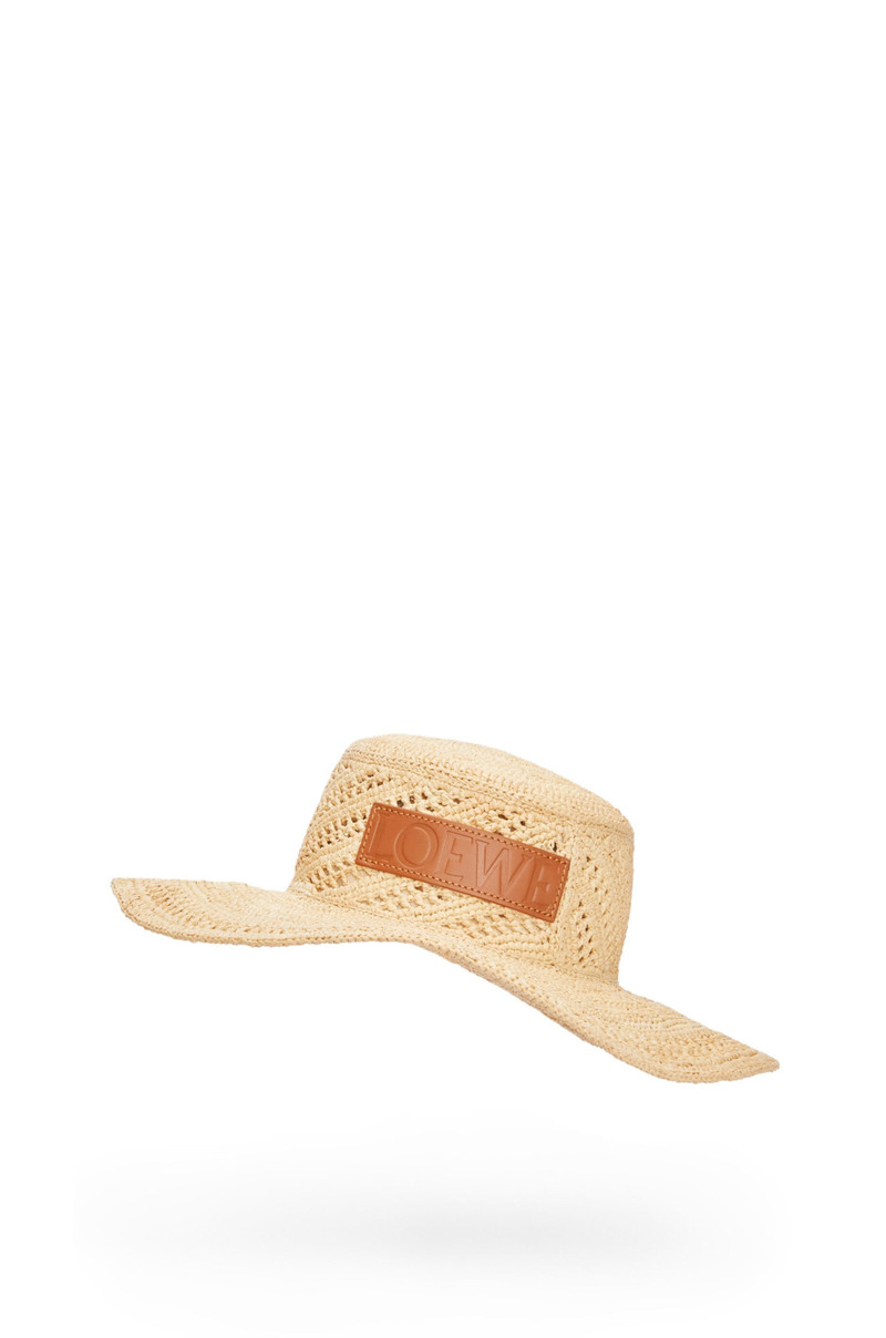 Fisherman hat in raffia 4