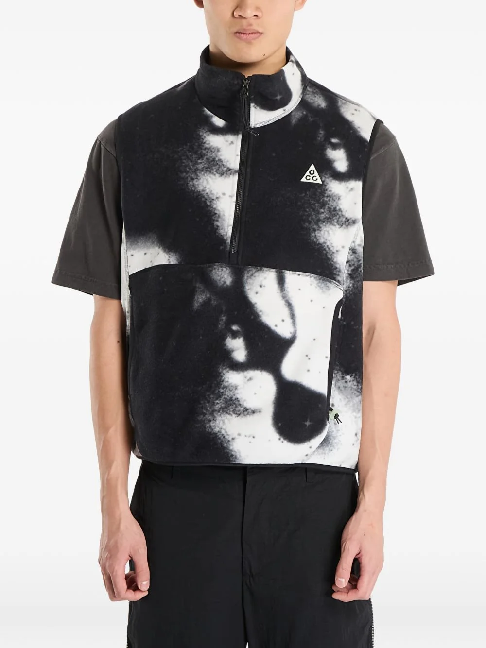 ACG printed half-zip vest - 1