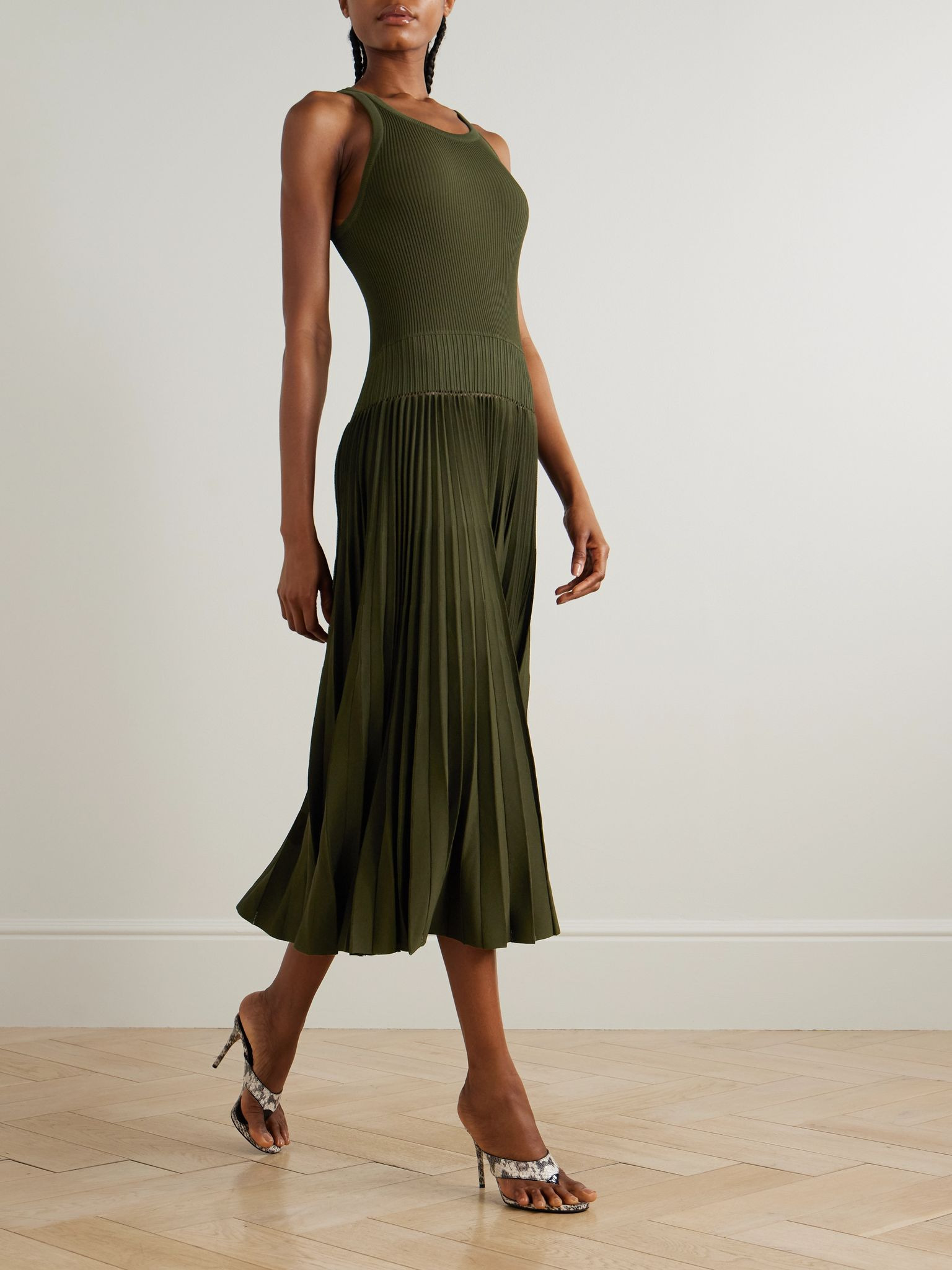 Pleated pointelle-trimmed ribbed-knit midi dress Army green - 2