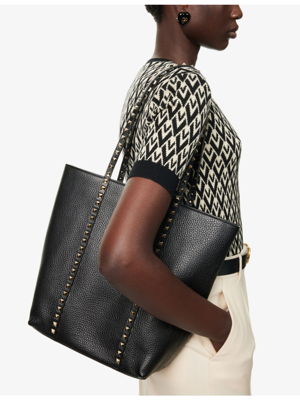 Rockstud grained-leather tote bag - 2