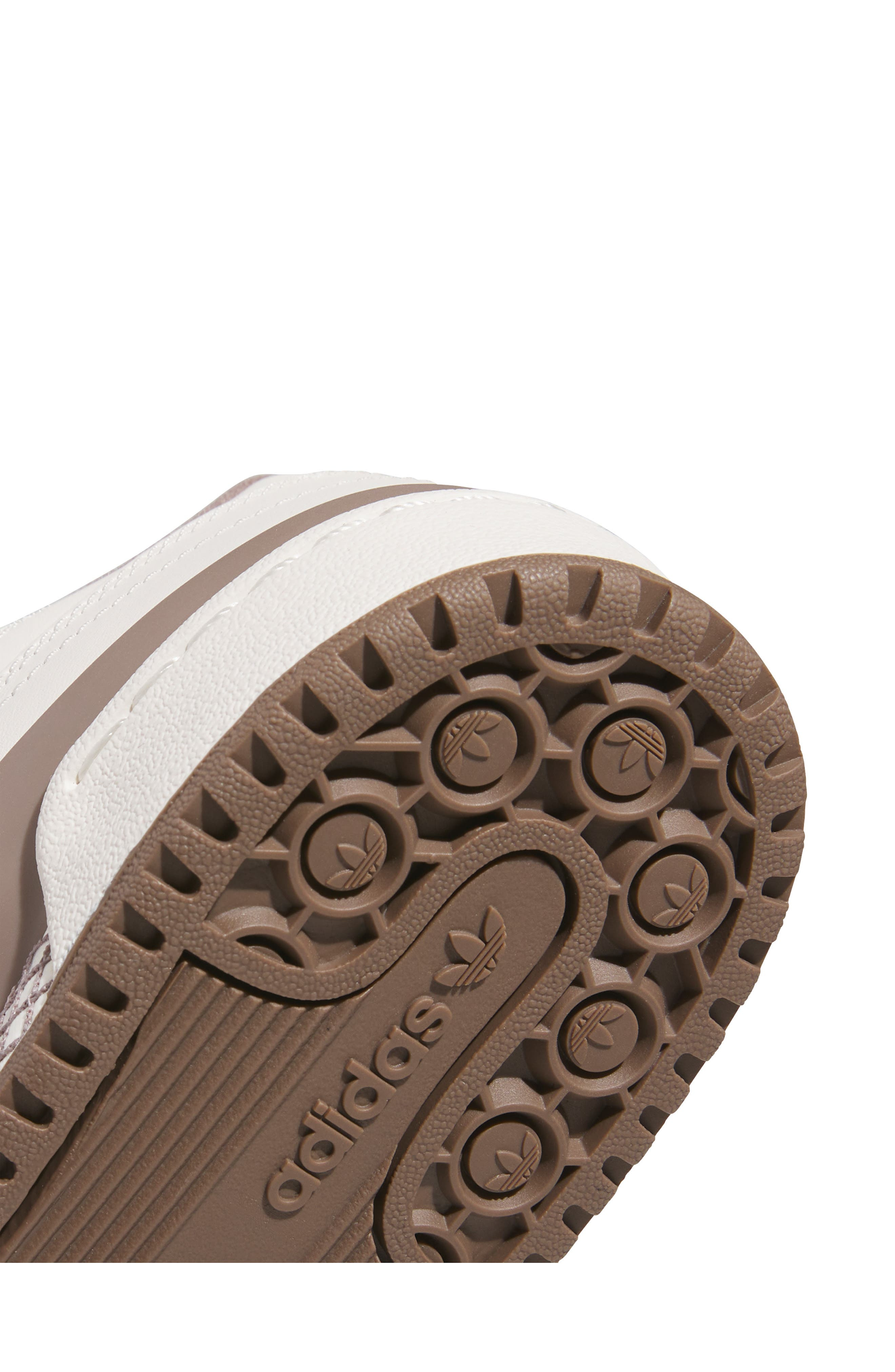 adidas Forum Low CL Basketball Sneaker in Cloud White/White/Brown at Nordstrom - 9