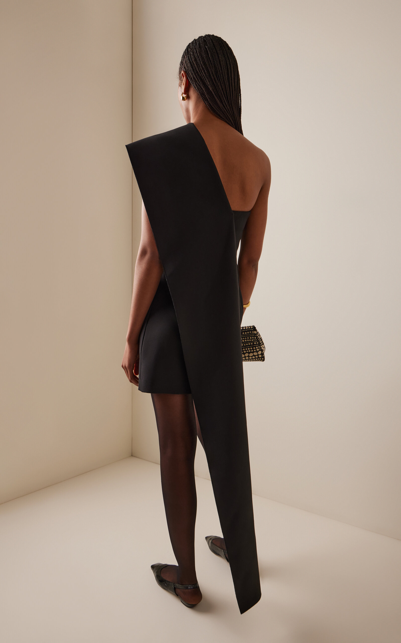 Short sculptural sash dress black - 4