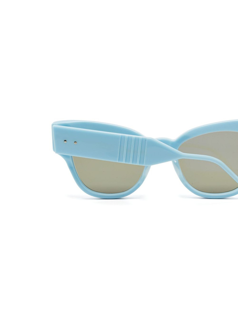 cat-eye sunglasses 3