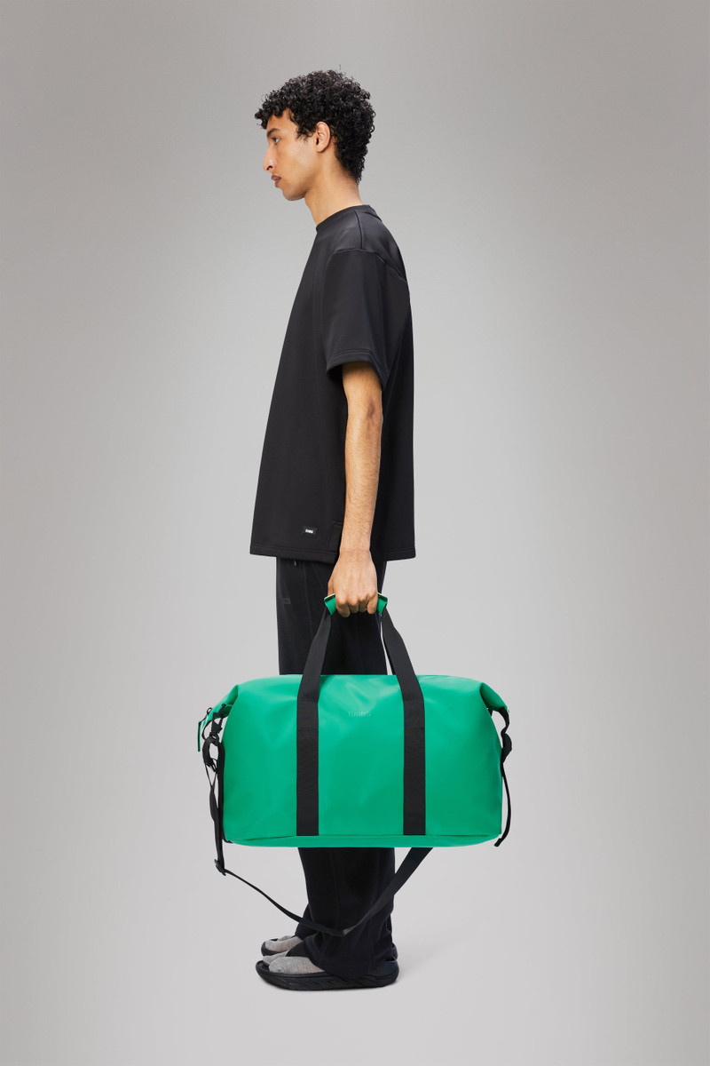 RAINS Hilo Weekend Bag outlook