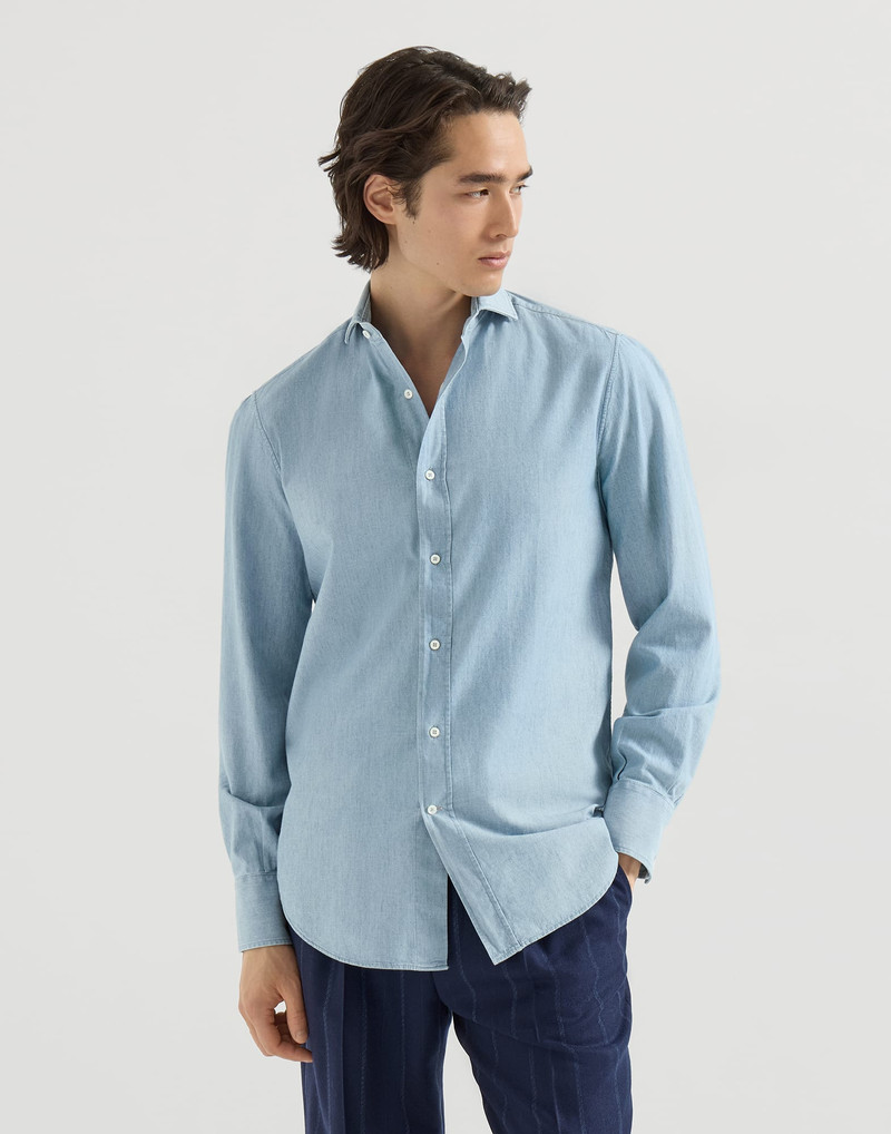 Denim-effect chambray shirt with spread collar 4