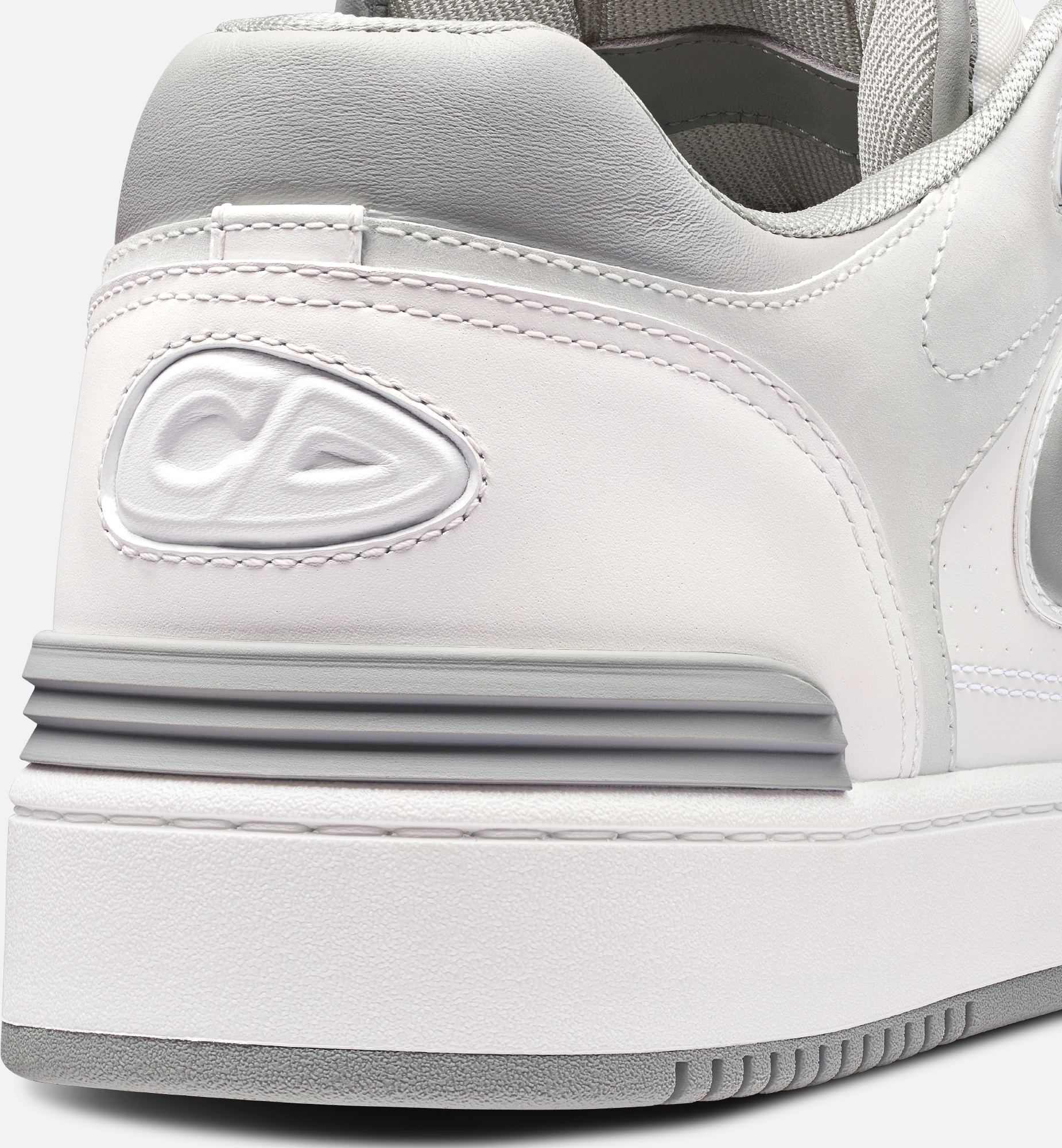 B57 Dribble Low-Top Sneaker - 7