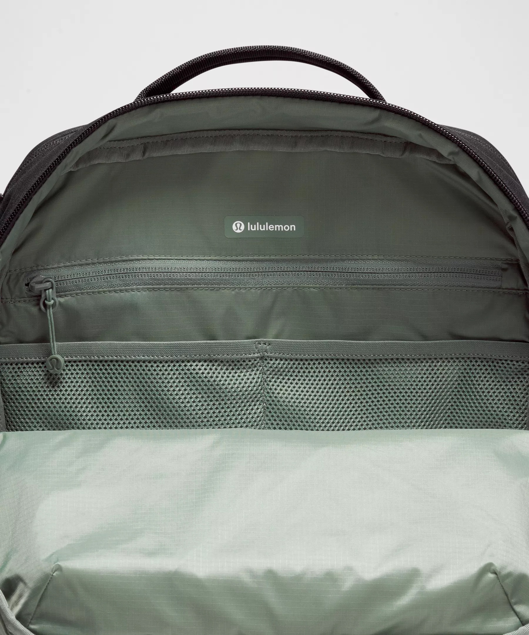 Double-Zip Backpack 22L - 5