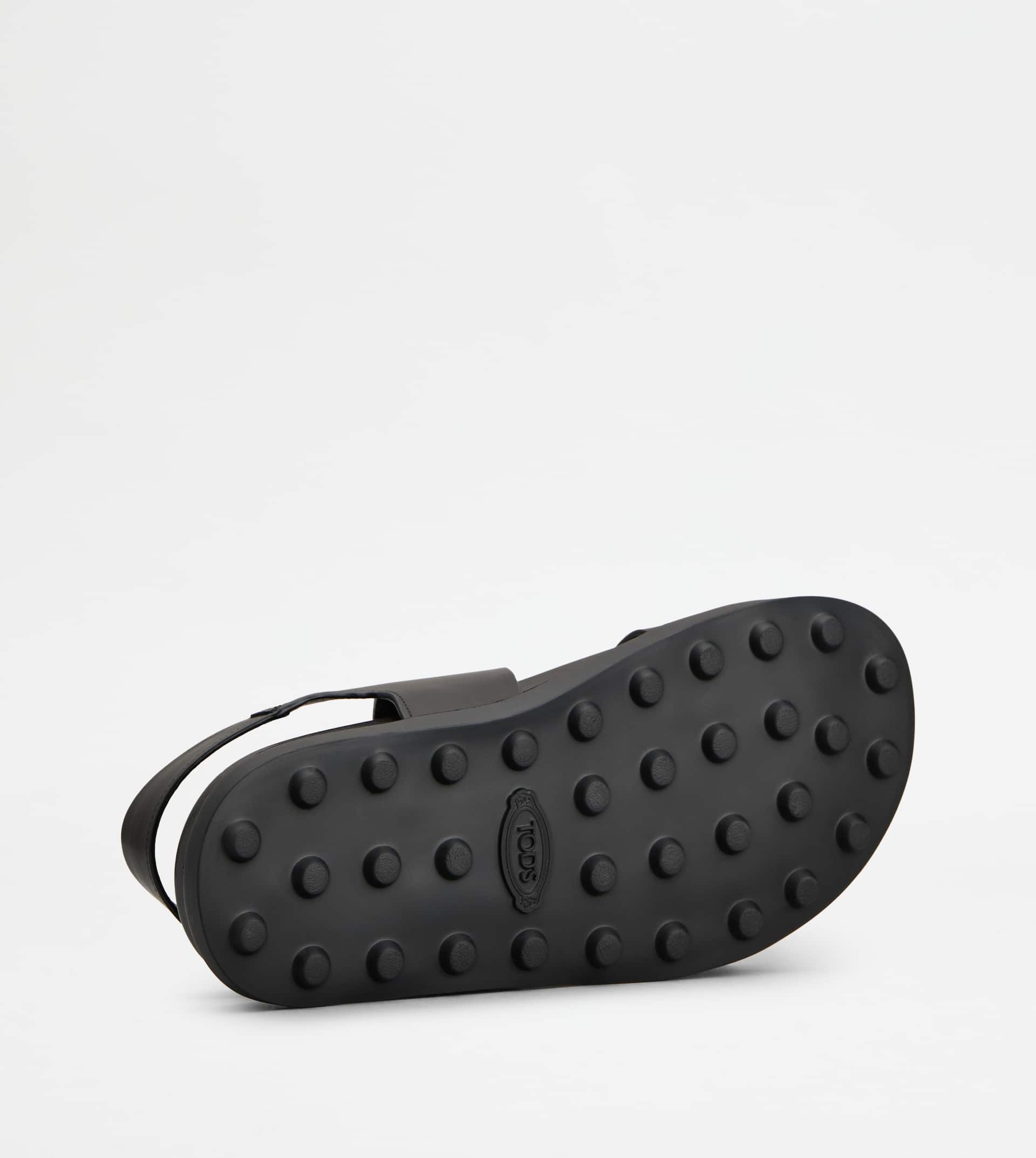 SANDALS IN LEATHER - BLACK - 4