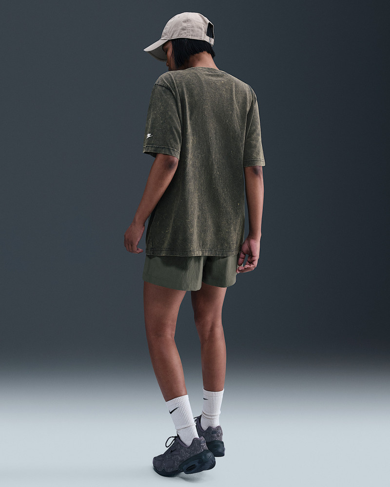 Nike Sportswear Classics Women's Loose T-Shirt 5