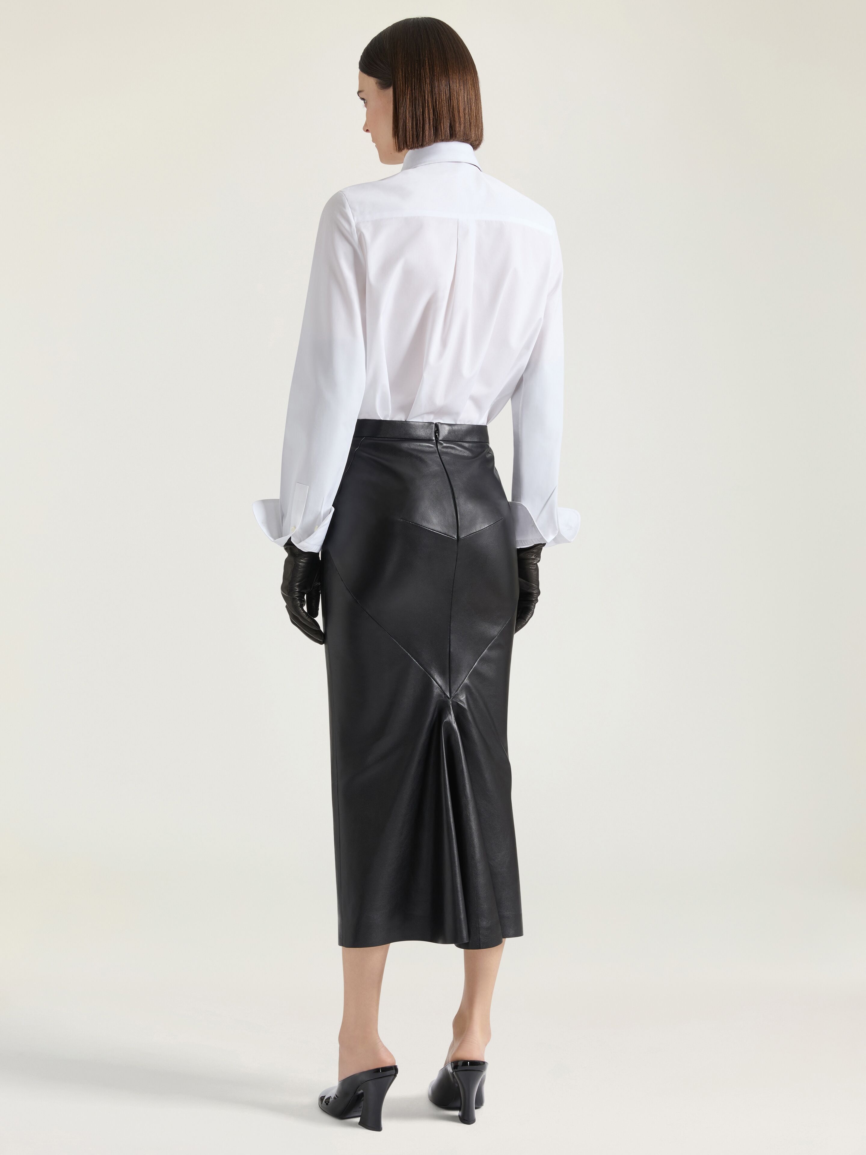 MID-LENGTH KICK BACK SKIRT IN NAPPA LEATHER - 3