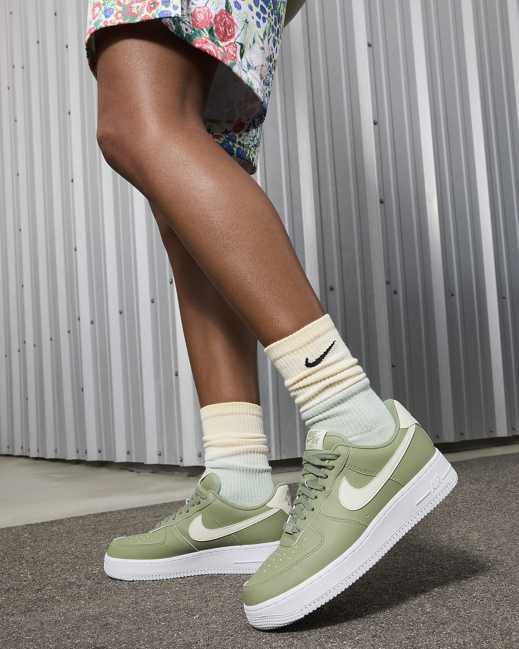 Nike Women's Air Force 1 '07 Shoes - 10