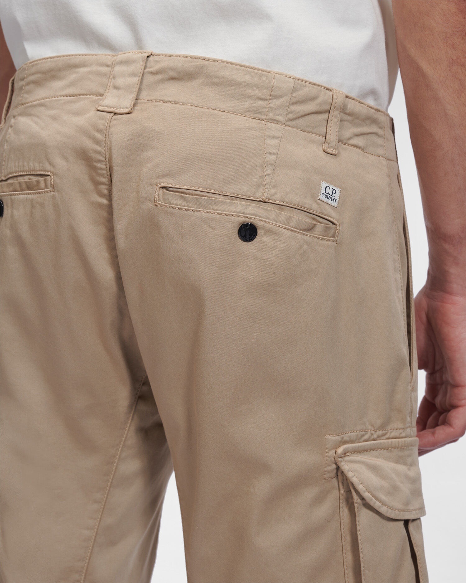 Stretch Sateen Cargo Shorts - 6