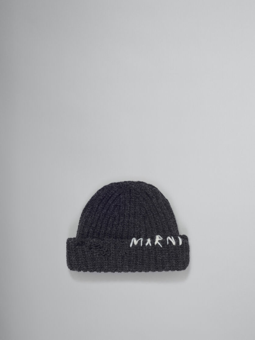 DARK GREY RIBBED BEANIE WITH HAND-STITCHED LOGO - 1