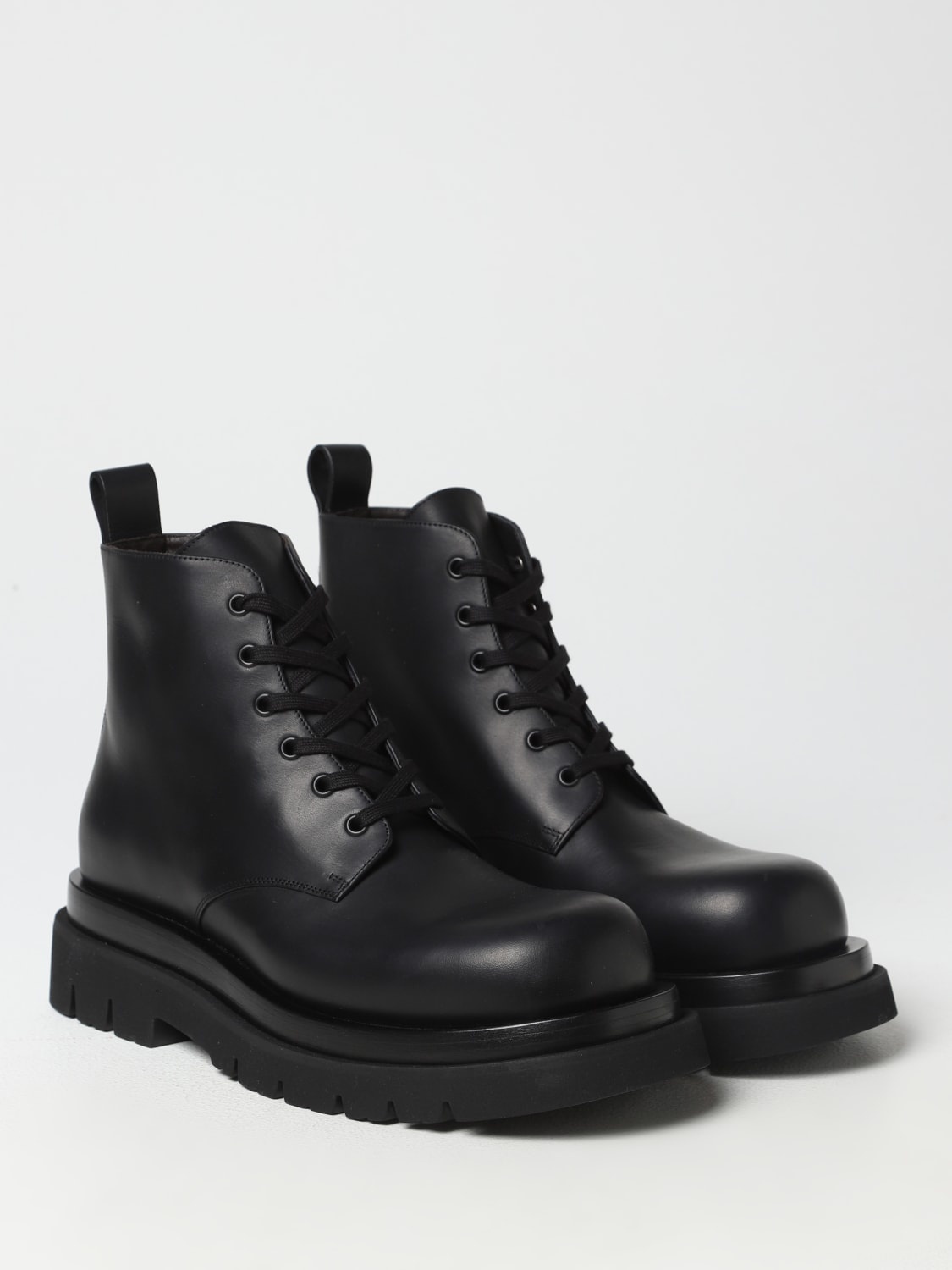 Bottega Veneta Lug ankle boots in leather - 2