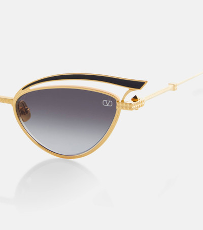 Valentino V-Glassliner cat-eye sunglasses outlook