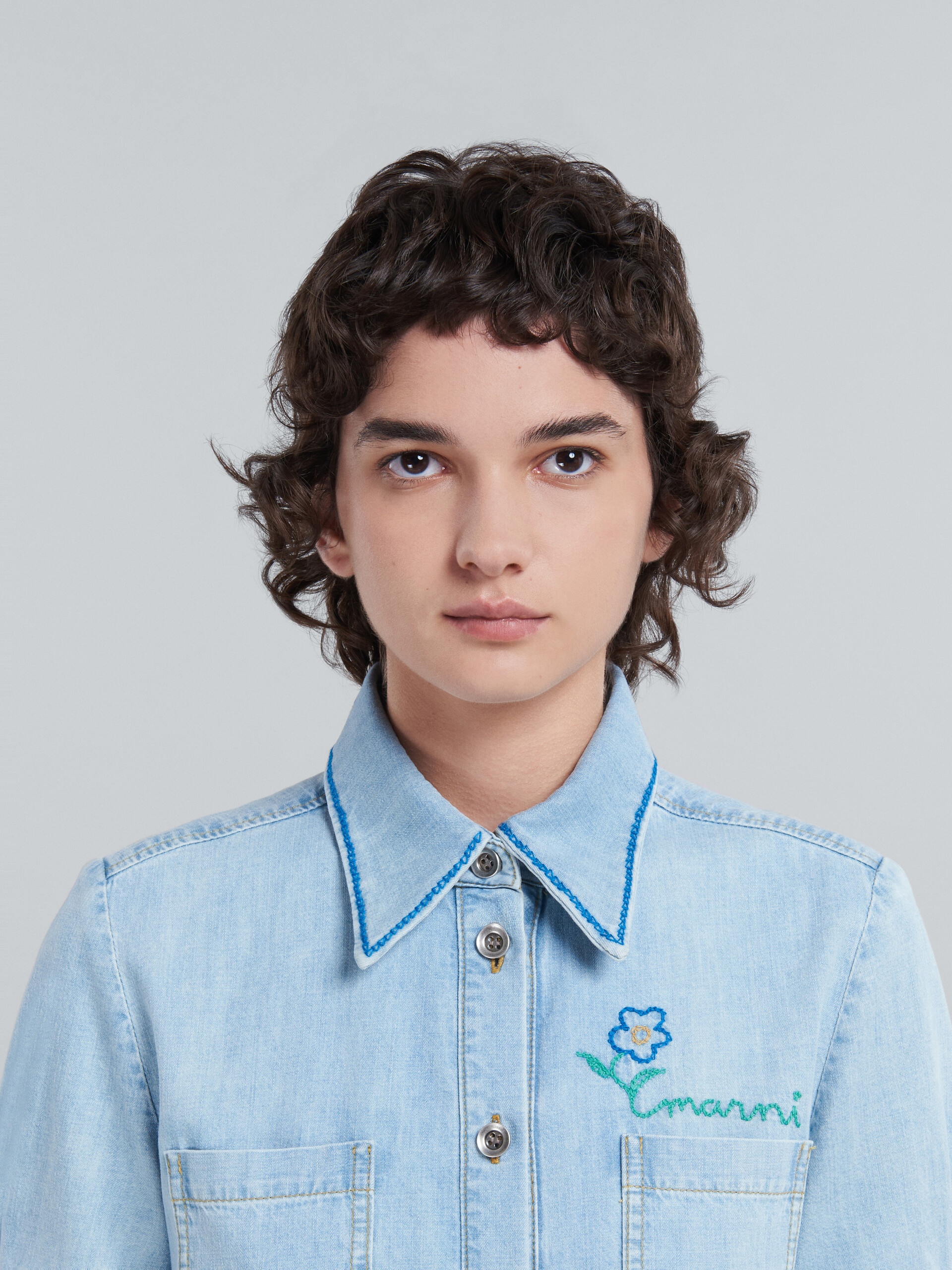LIGHT BLUE CHAMBRAY DRESS WITH EMBROIDERY - 4