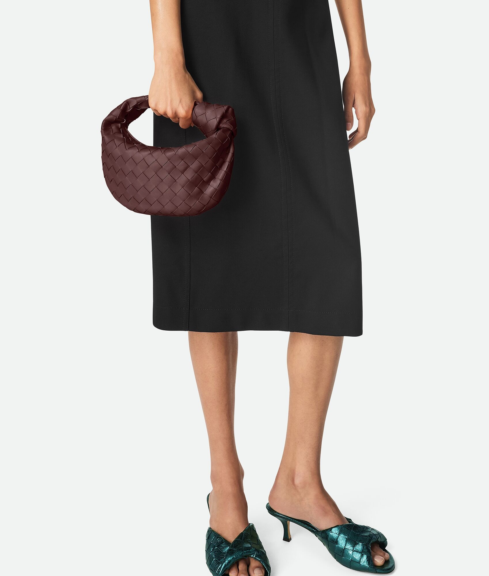 【関税送料込】BOTTEGA VENETA Mini Jodie Madder Brown Bottega Veneta - Mini Jodie - Madder Brown Intrecciato GHW