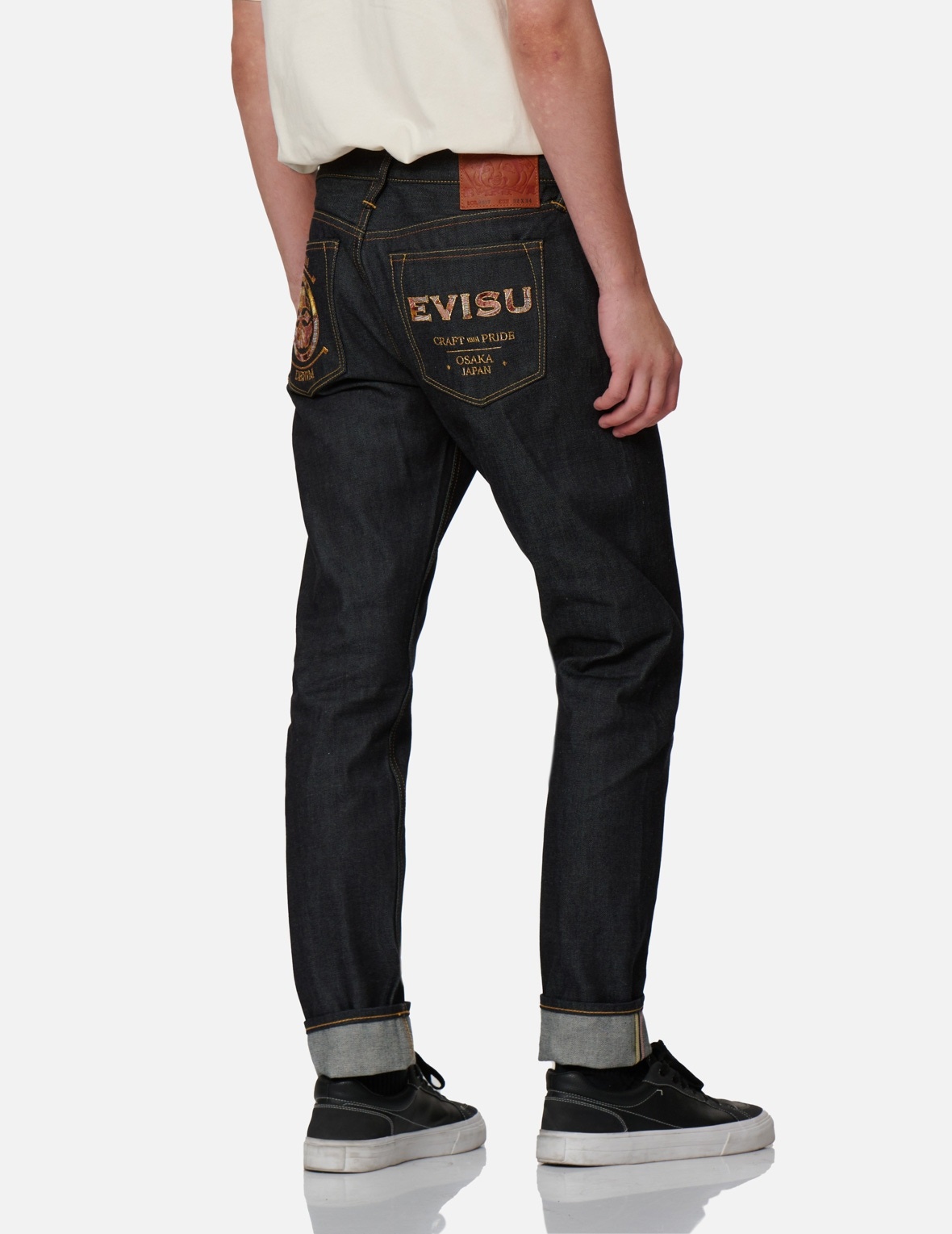 JAPANESE-PATTERN KAMON AND LOGO EMBROIDERY CARROT-FIT JEANS #2017 - 7