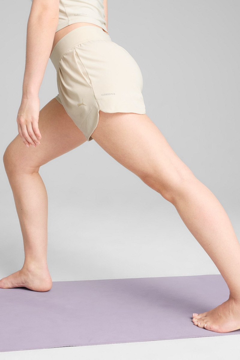 MOVE CLOUDSPUN Women's Shorts 6