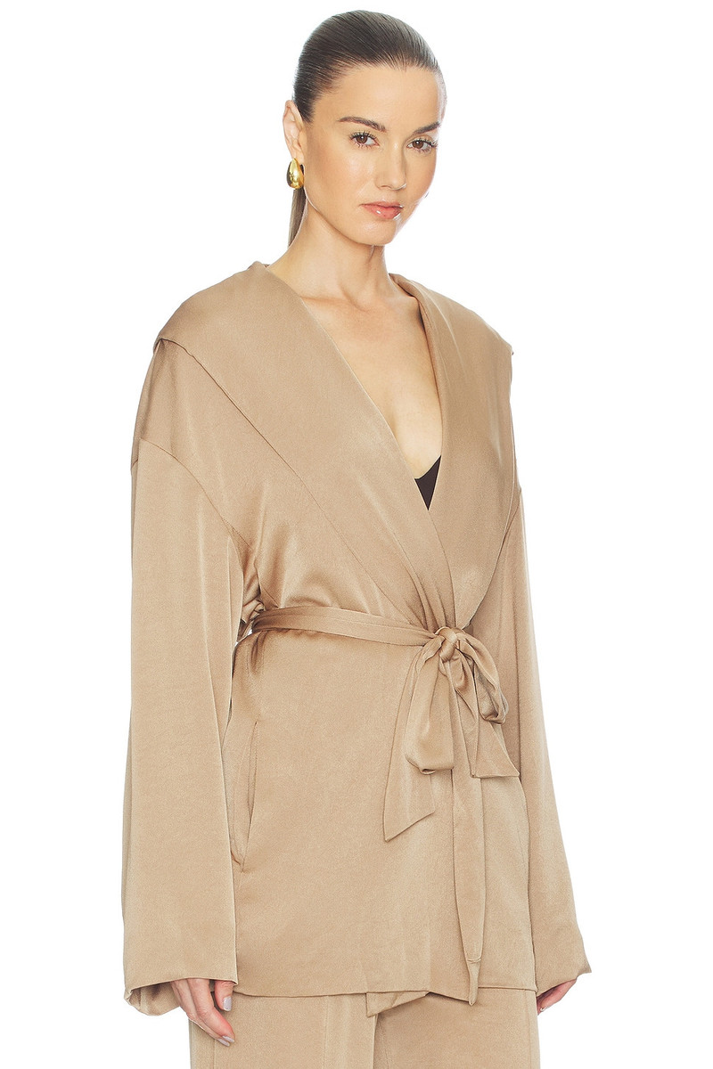 ATLEIN Hooded Wrap Jacket outlook