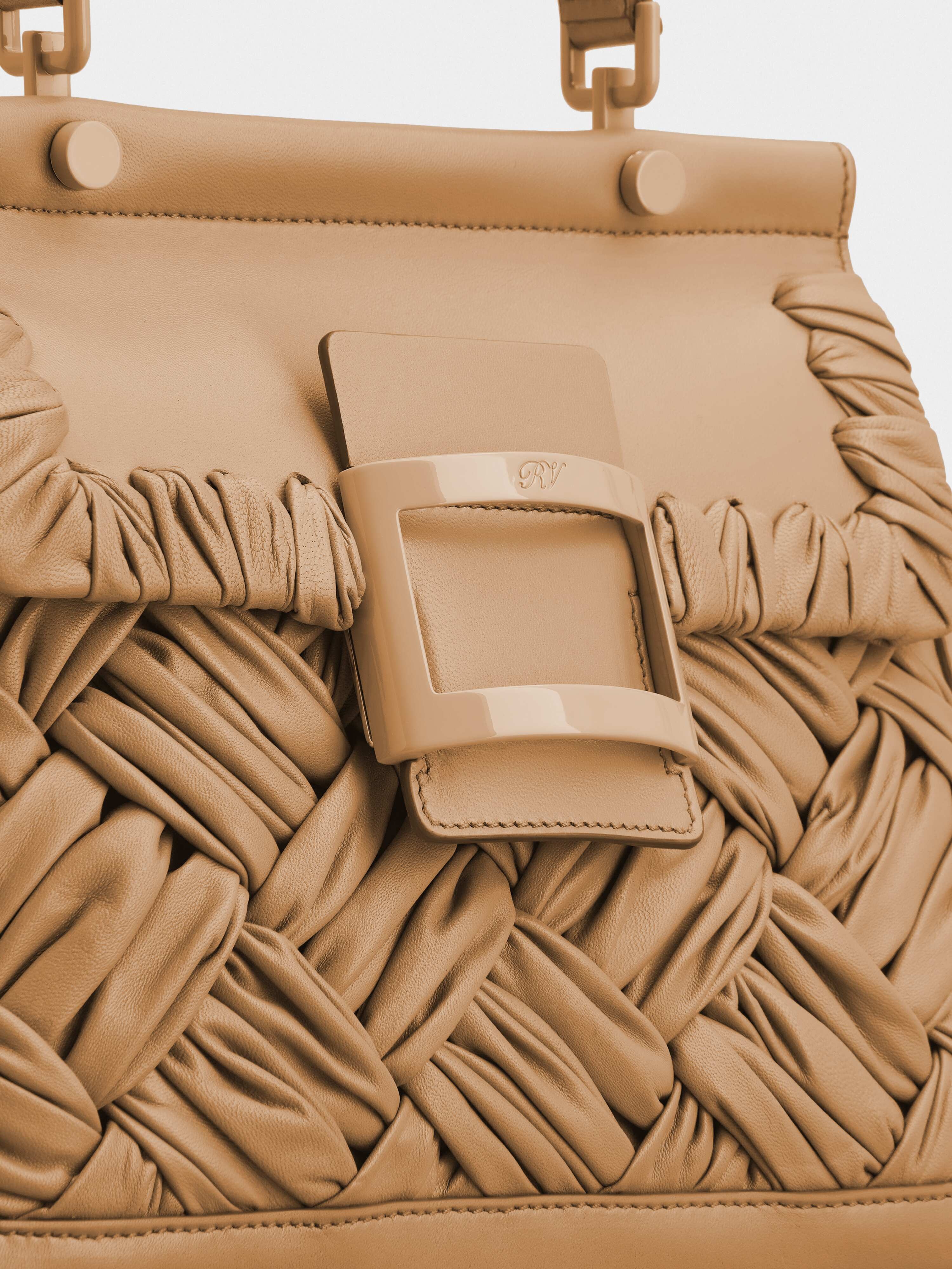 Viv' Cabas Foulard Lacquered Buckle Bag in Soft Leather - 7